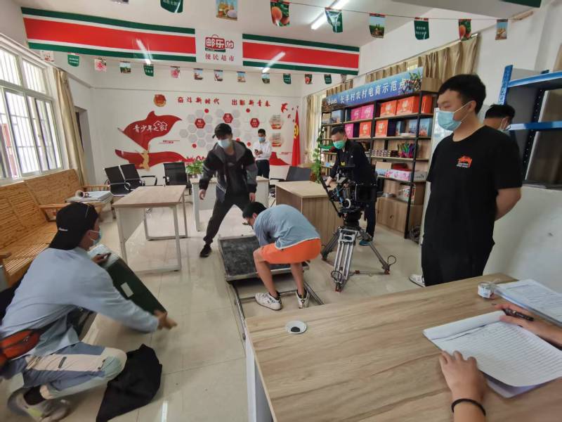 定襄县广告片拍摄公司：极简主义践行者，少即是多的视觉哲学
